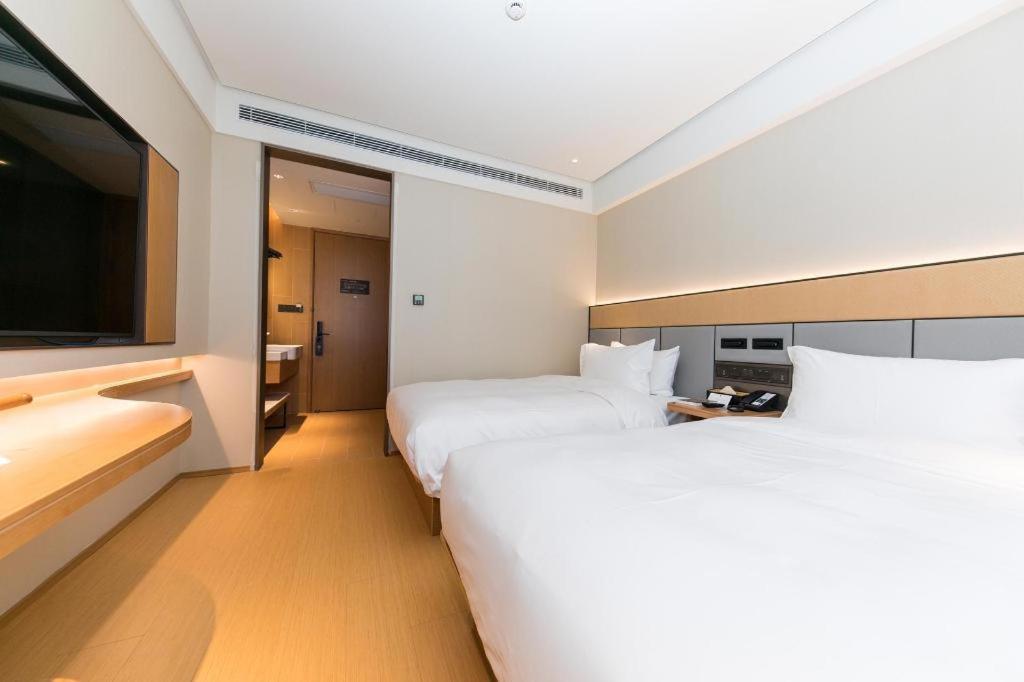 Ji Hotel Shanghai Xujiahui Экстерьер фото