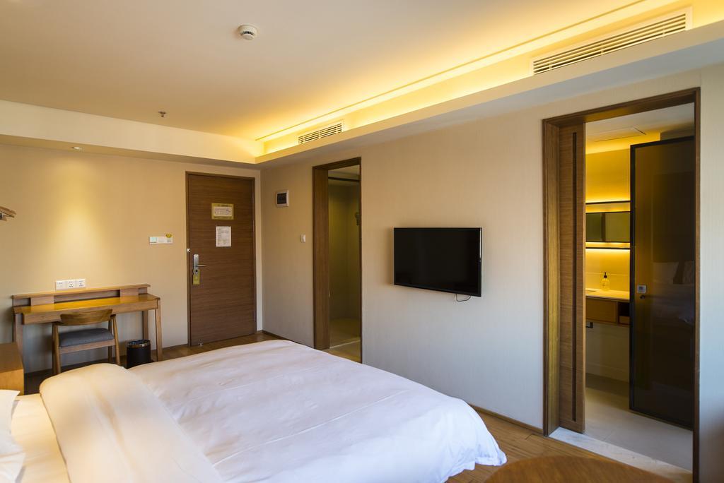 Ji Hotel Shanghai Xujiahui Экстерьер фото